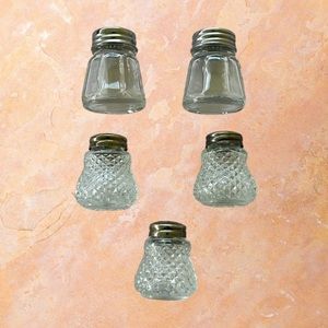 Vintage pressed clear glass salt & pepper shakers (5)